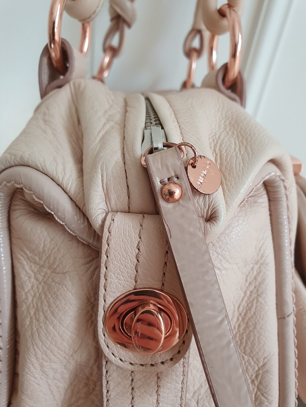 Mimco leather rose-gold accent handbag - Picture 6 of 11